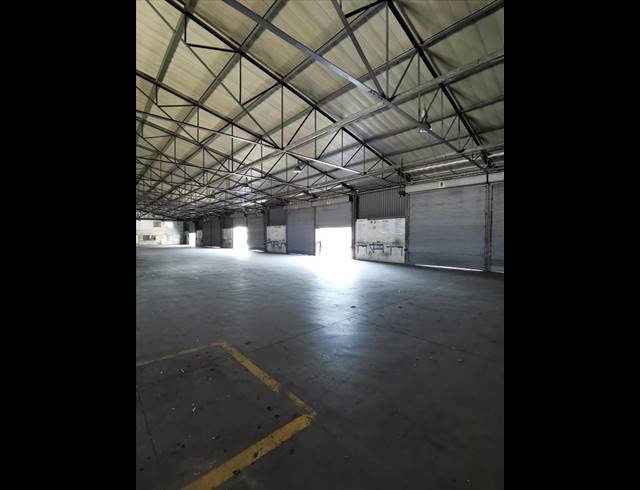 6,319M² WAREHOUSE TO LET IN EPPING INDUSTRIAL